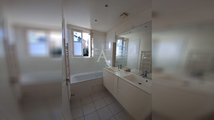 Ma-Cabane - Vente Maison SURESNES, 73 m²