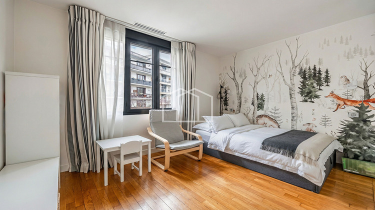 Ma-Cabane - Vente Maison SURESNES, 190 m²