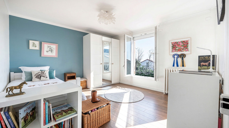 Ma-Cabane - Vente Maison SURESNES, 194 m²