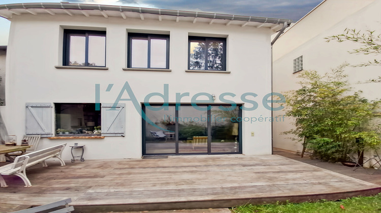 Ma-Cabane - Vente Maison SURESNES, 145 m²