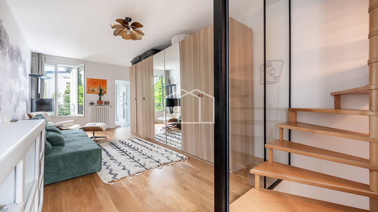 Ma-Cabane - Vente Maison SURESNES, 67 m²
