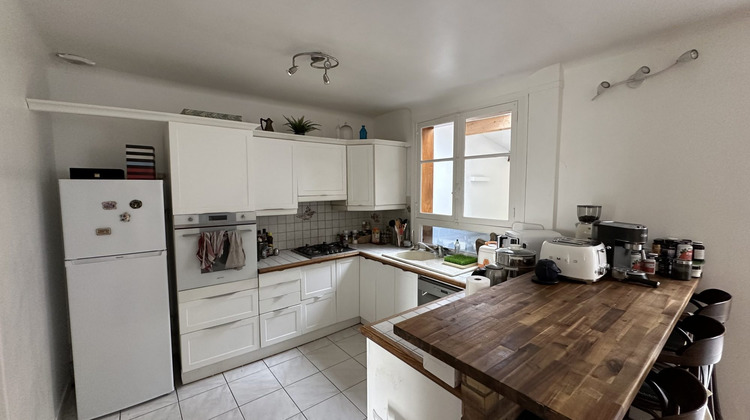Ma-Cabane - Vente Maison Suresnes, 194 m²