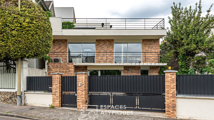 Ma-Cabane - Vente Maison SURESNES, 214 m²