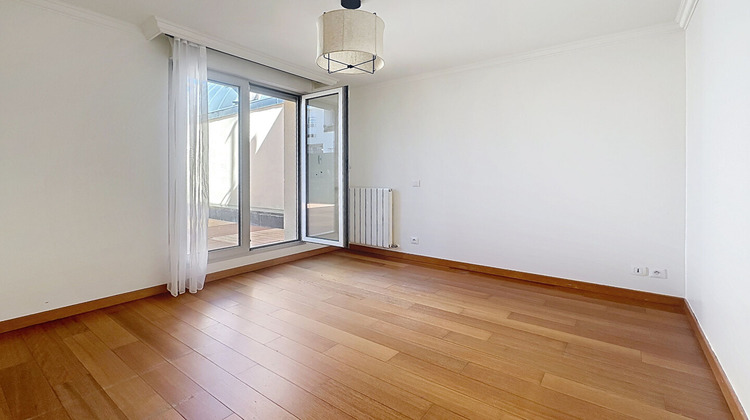 Ma-Cabane - Vente Maison SURESNES, 127 m²