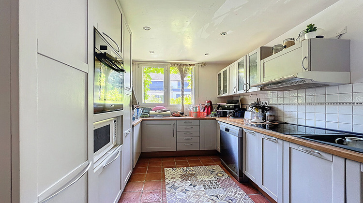 Ma-Cabane - Vente Maison SURESNES, 260 m²