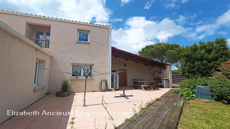 Ma-Cabane - Vente Maison SURGERES, 235 m²