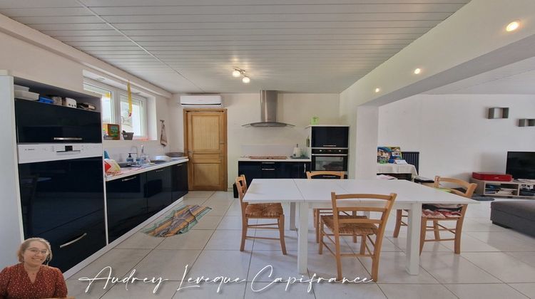 Ma-Cabane - Vente Maison SURGERES, 84 m²