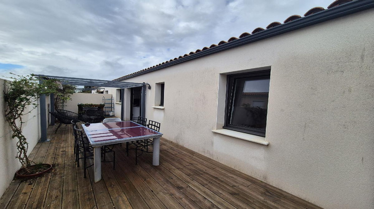 Ma-Cabane - Vente Maison SURGERES, 64 m²