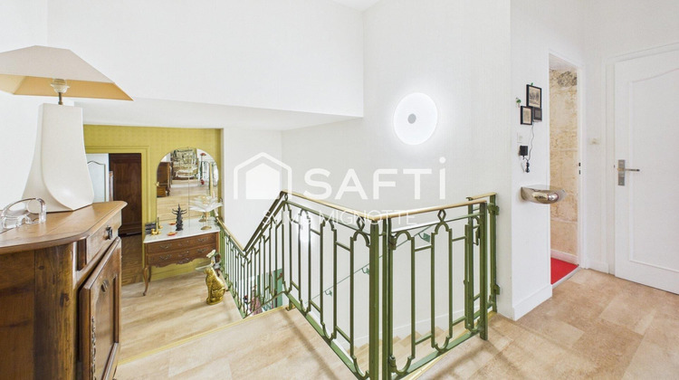 Ma-Cabane - Vente Maison Surgères, 302 m²