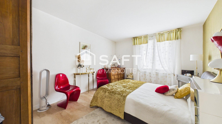 Ma-Cabane - Vente Maison Surgères, 302 m²