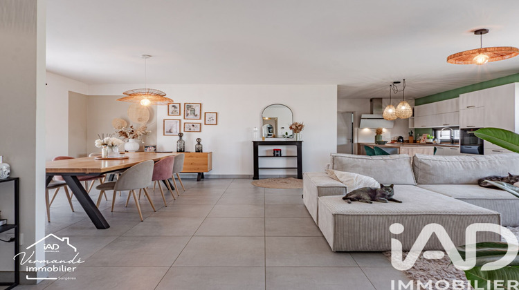Ma-Cabane - Vente Maison Surgères, 98 m²