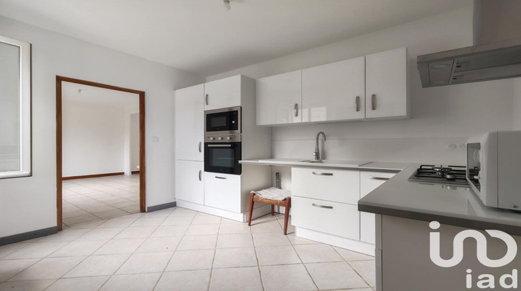 Ma-Cabane - Vente Maison Surgères, 80 m²
