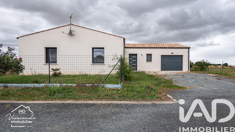 Ma-Cabane - Vente Maison Surgères, 93 m²