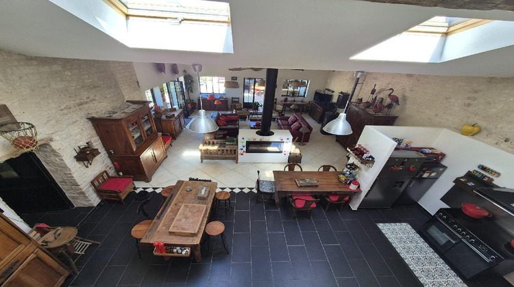 Ma-Cabane - Vente Maison SURGERES, 362 m²