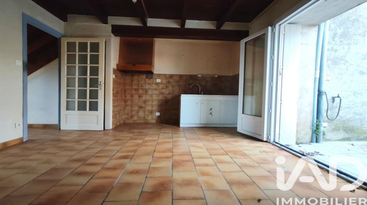 Ma-Cabane - Vente Maison Surgères, 75 m²