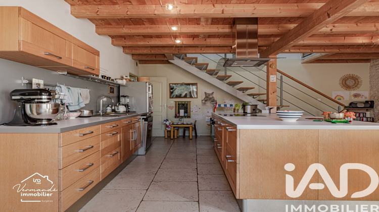 Ma-Cabane - Vente Maison Surgères, 190 m²