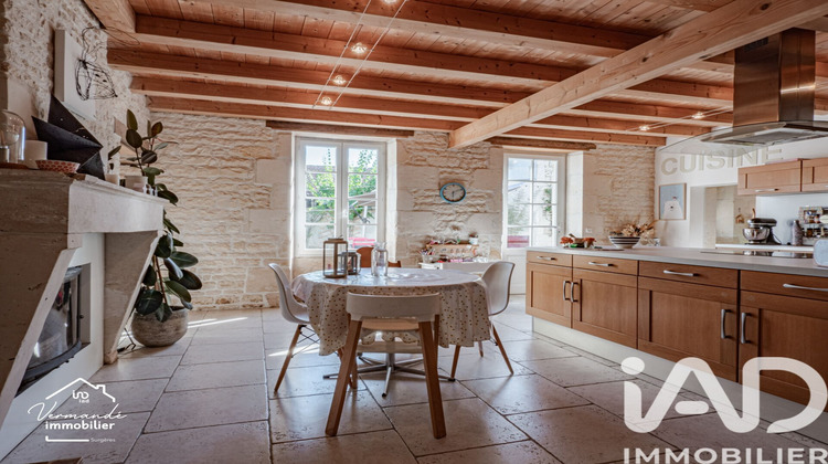 Ma-Cabane - Vente Maison Surgères, 190 m²