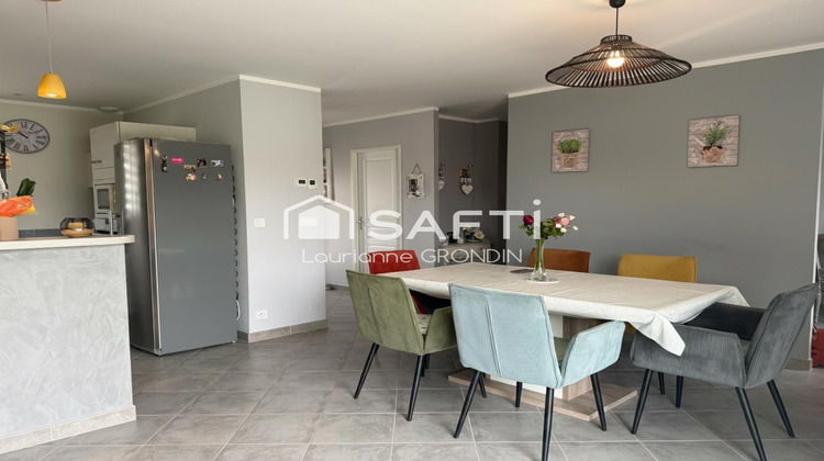 Ma-Cabane - Vente Maison Surgeres, 80 m²