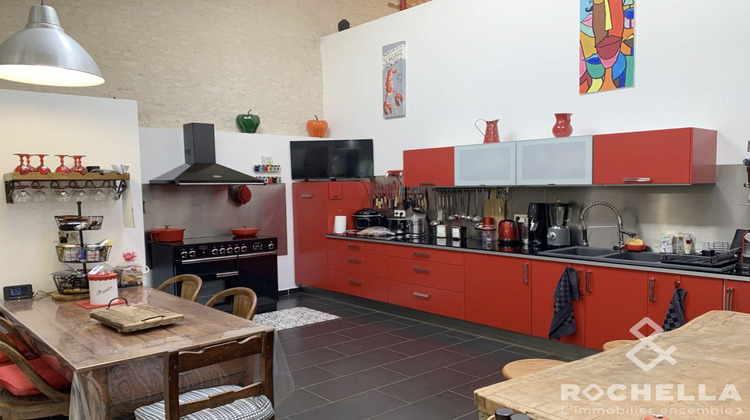 Ma-Cabane - Vente Maison Surgères, 362 m²