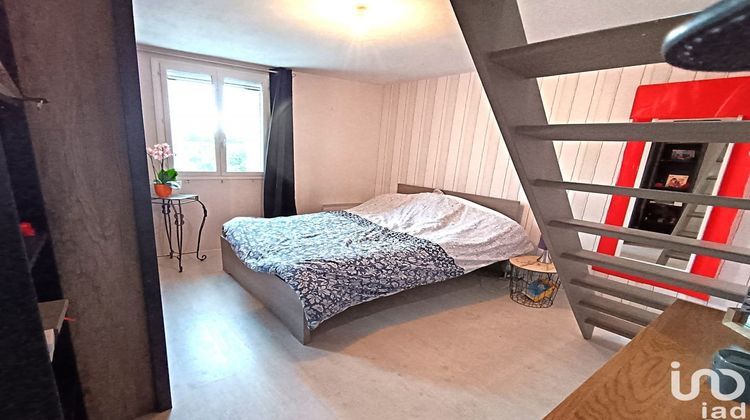 Ma-Cabane - Vente Maison Sury-le-Comtal, 77 m²