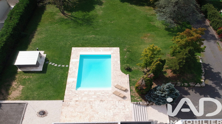 Ma-Cabane - Vente Maison Sury-le-Comtal, 208 m²