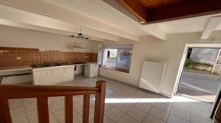 Ma-Cabane - Vente Maison SURZUR, 33 m²