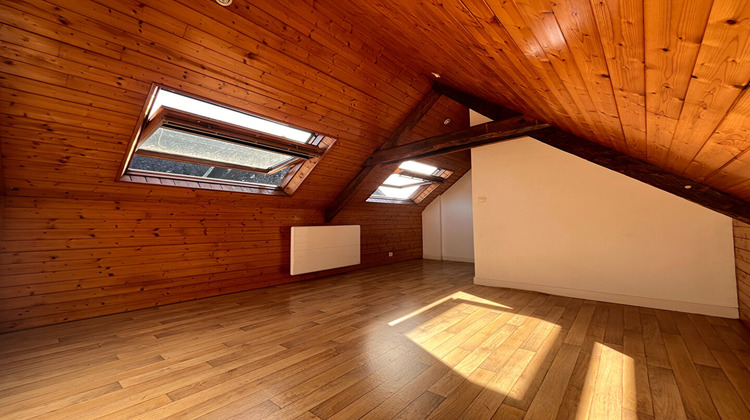 Ma-Cabane - Vente Maison SURZUR, 33 m²