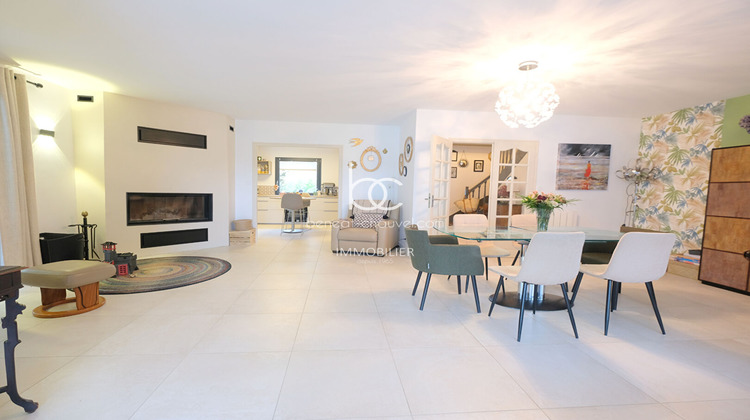 Ma-Cabane - Vente Maison SURZUR, 200 m²