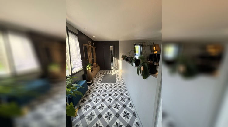 Ma-Cabane - Vente Maison SURZUR, 300 m²