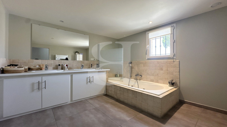 Ma-Cabane - Vente Maison Taillades, 145 m²