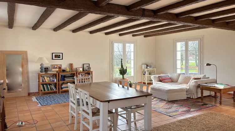 Ma-Cabane - Vente Maison TAILLEBOURG, 183 m²