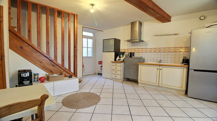 Ma-Cabane - Vente Maison TALLENDE, 64 m²
