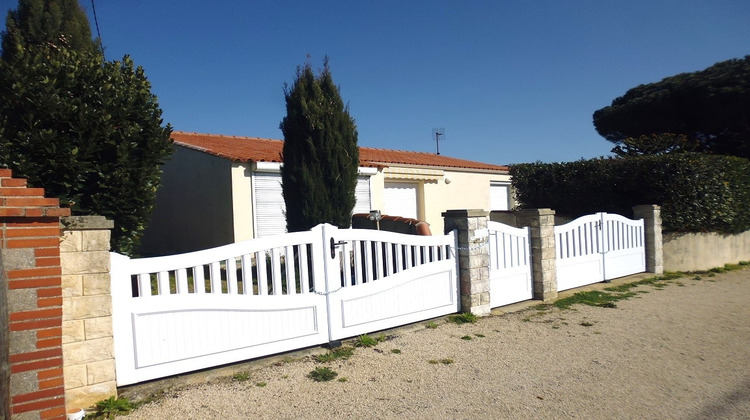 Ma-Cabane - Vente Maison TALMONT-SAINT-HILAIRE, 73 m²