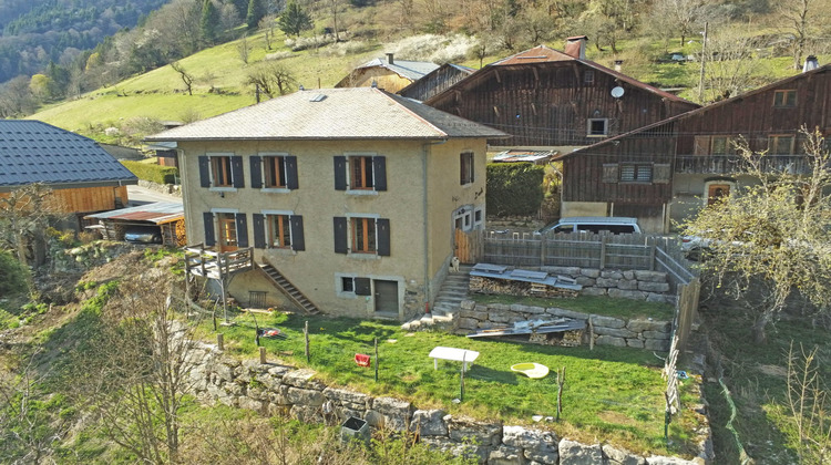 Ma-Cabane - Vente Maison Taninges, 103 m²