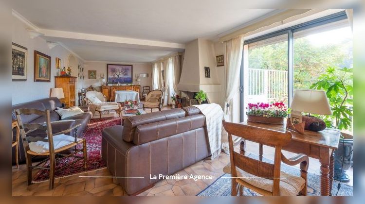 Ma-Cabane - Vente Maison Tarare, 378 m²