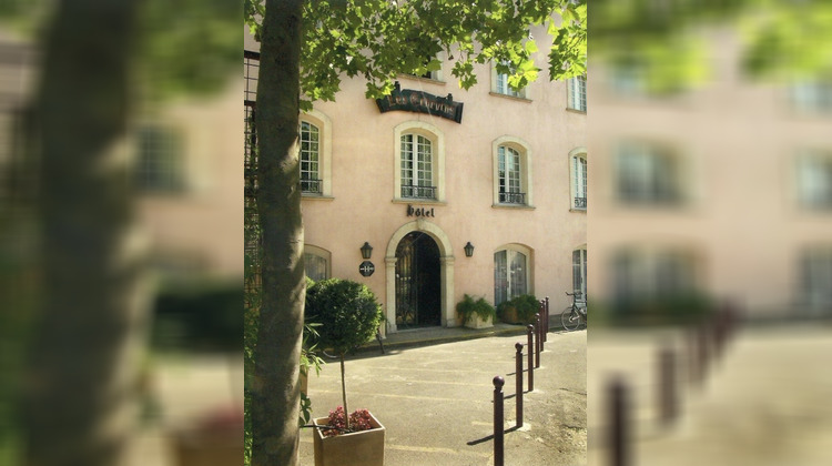 Ma-Cabane - Vente Maison Tarascon, 2420 m²