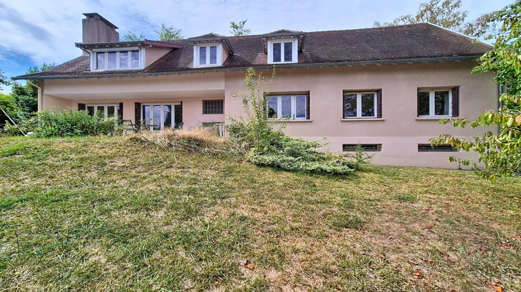 Ma-Cabane - Vente Maison Tassin-la-Demi-Lune, 197 m²