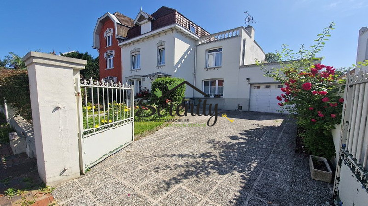 Ma-Cabane - Vente Maison Templemars, 286 m²