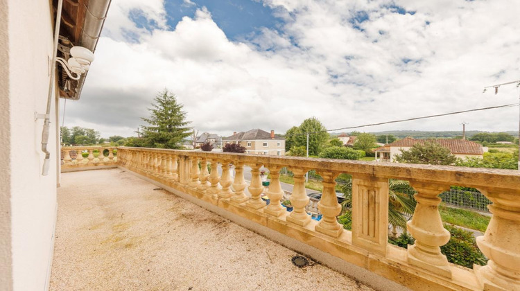 Ma-Cabane - Vente Maison TERRASSON LAVILLEDIEU, 177 m²