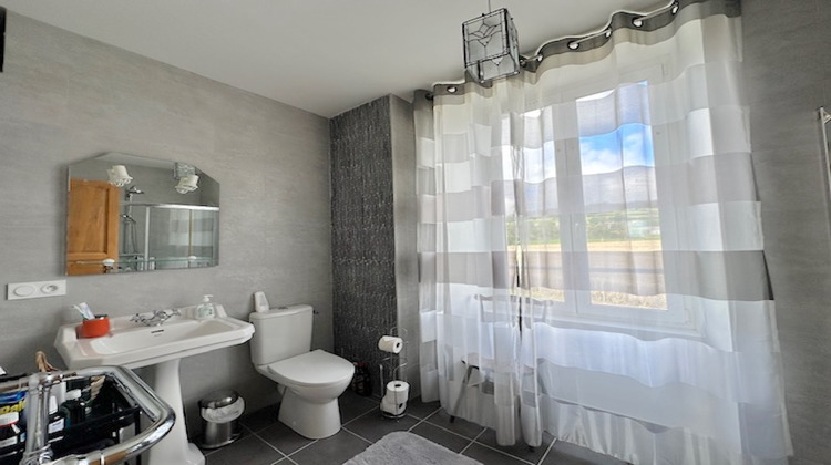 Ma-Cabane - Vente Maison TESSY-SUR-VIRE, 297 m²