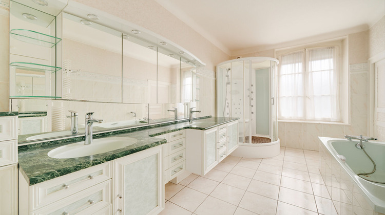 Ma-Cabane - Vente Maison THAON-LES-VOSGES, 303 m²