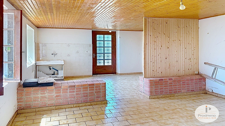 Ma-Cabane - Vente Maison THEHILLAC, 98 m²