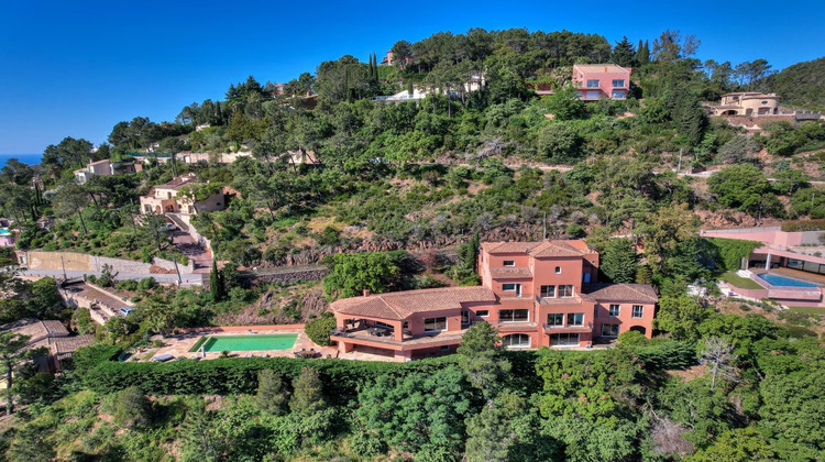 Ma-Cabane - Vente Maison Théoule-sur-Mer, 596 m²