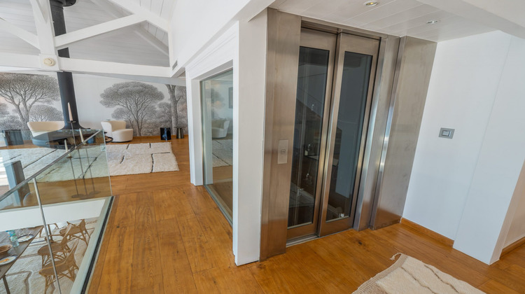 Ma-Cabane - Vente Maison Théoule-sur-Mer, 446 m²