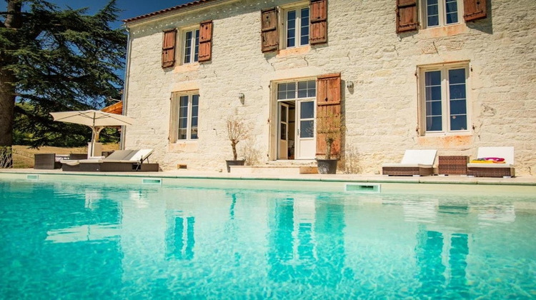 Ma-Cabane - Vente Maison THEZAC, 485 m²