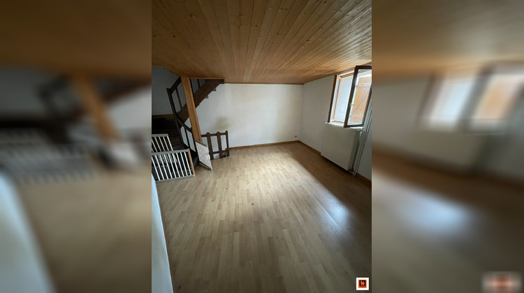Ma-Cabane - Vente Maison Thiers, 51 m²