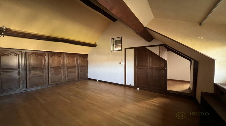 Ma-Cabane - Vente Maison THIERS SUR THEVE, 270 m²
