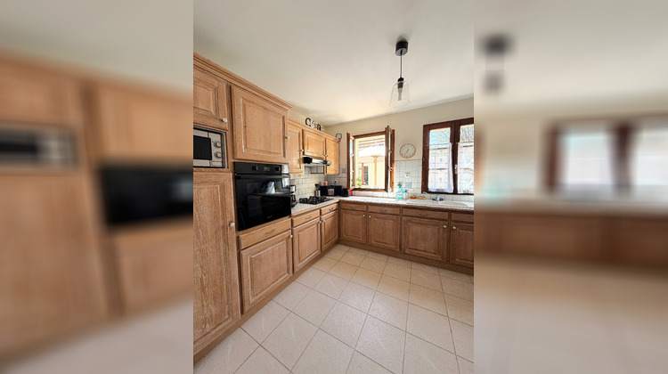 Ma-Cabane - Vente Maison THIERS-SUR-THEVE, 126 m²