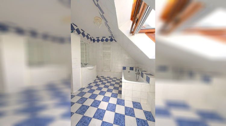 Ma-Cabane - Vente Maison THIERS-SUR-THEVE, 126 m²