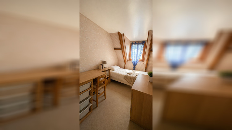 Ma-Cabane - Vente Maison THIERS-SUR-THEVE, 100 m²